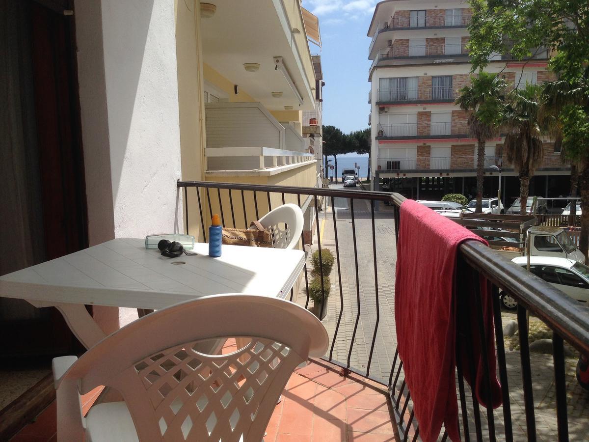 Hostal La Marina Platja d'Aro Exterior photo