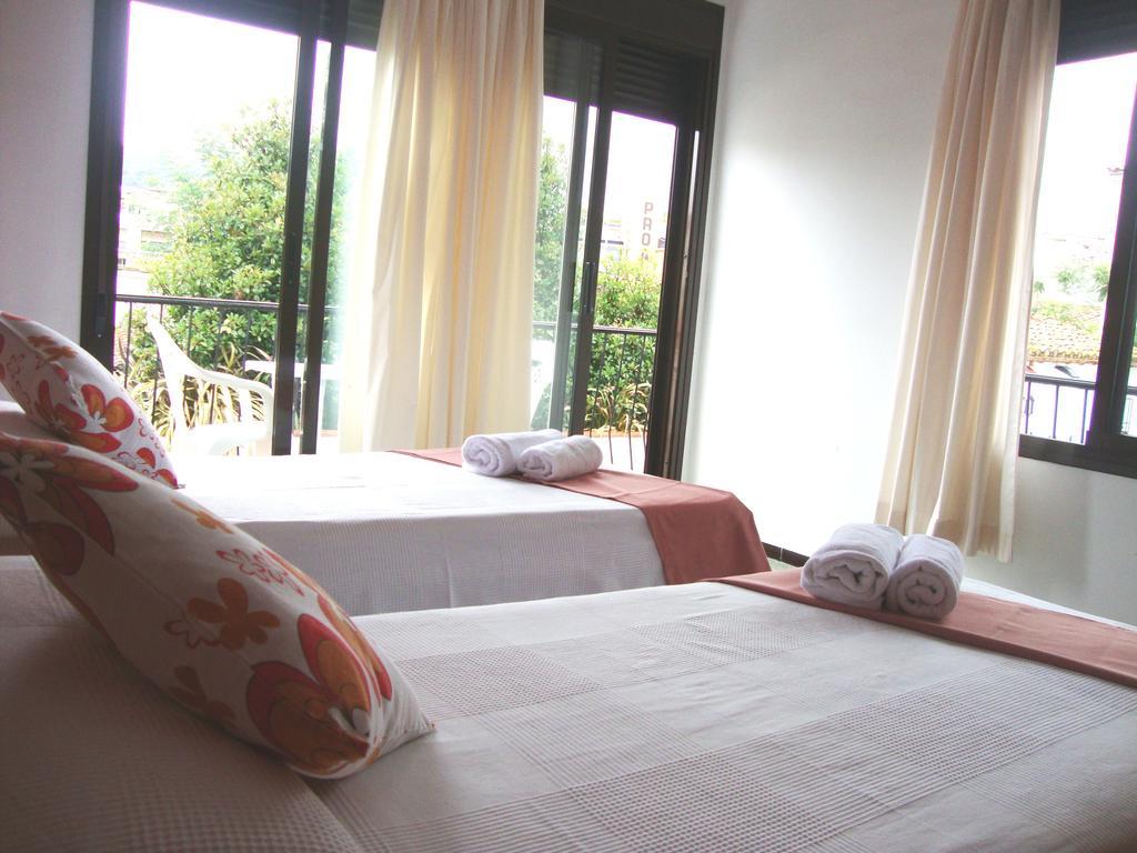 Hostal La Marina Platja d'Aro Room photo