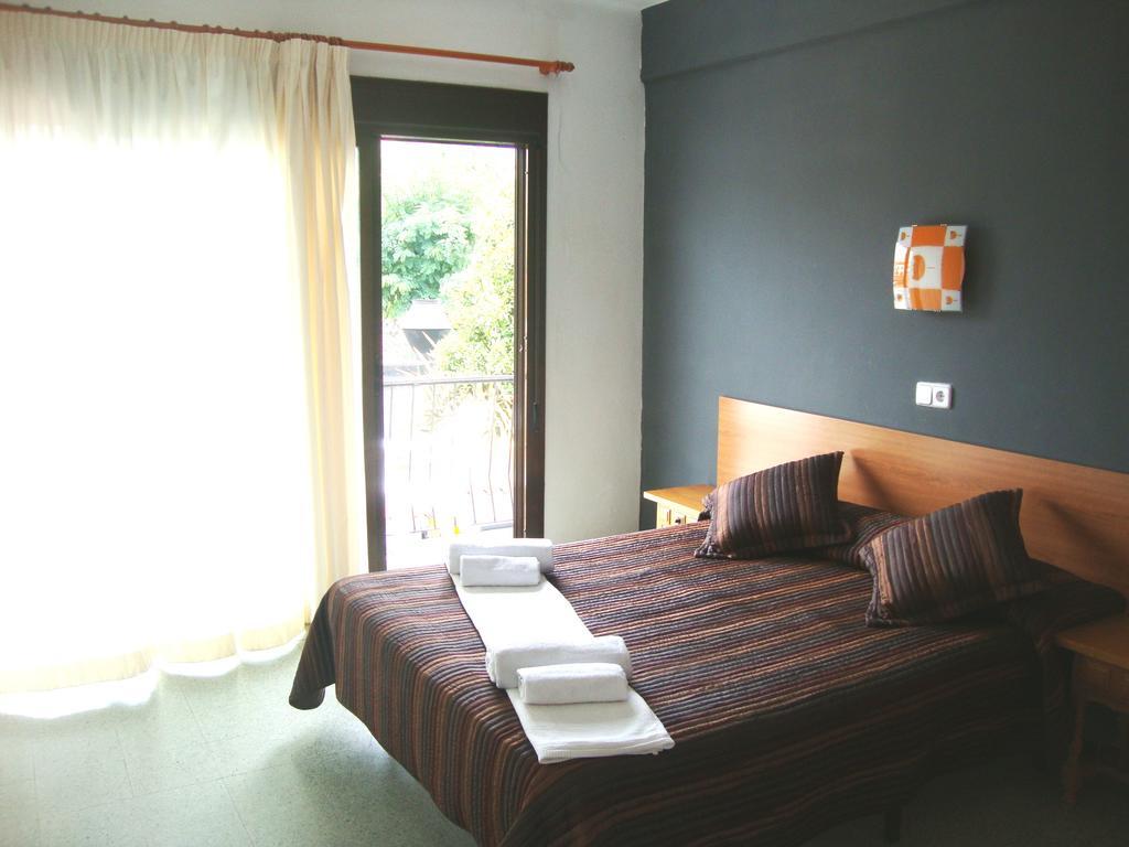 Hostal La Marina Platja d'Aro Room photo